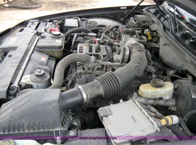 image for item 9369 2007 Ford Crown Victoria Police Interceptor