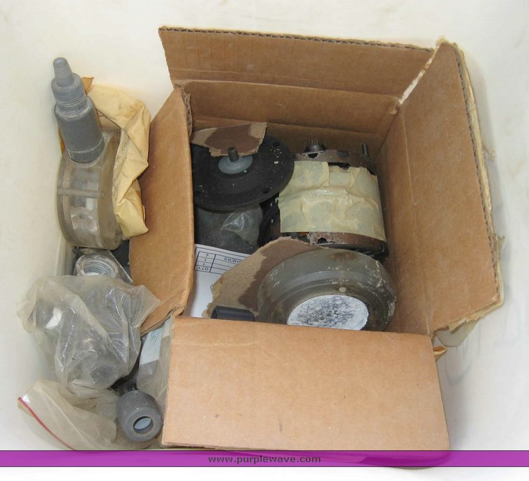 image for item 9803 (7) chlorinator pumps