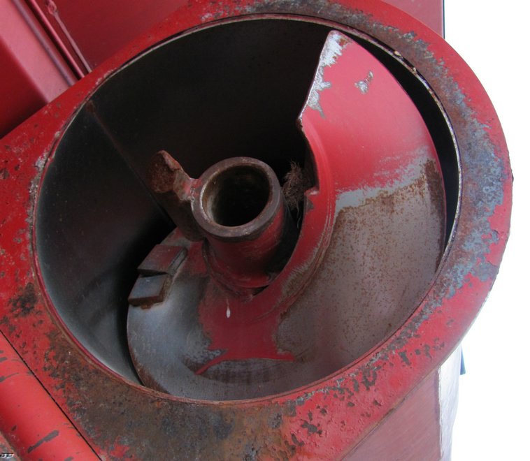 image for item 3013 Brent GC774 grain cart