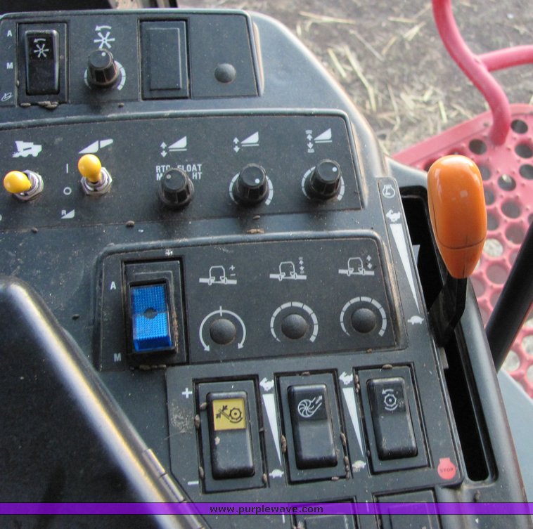 image for item 3014 1998 Case 2388 axial-flow combine