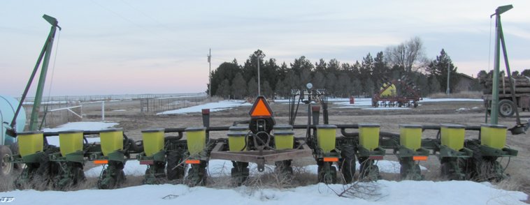 image for item 3018 John Deere 1710 MaxEmergePlus vacumeter planter