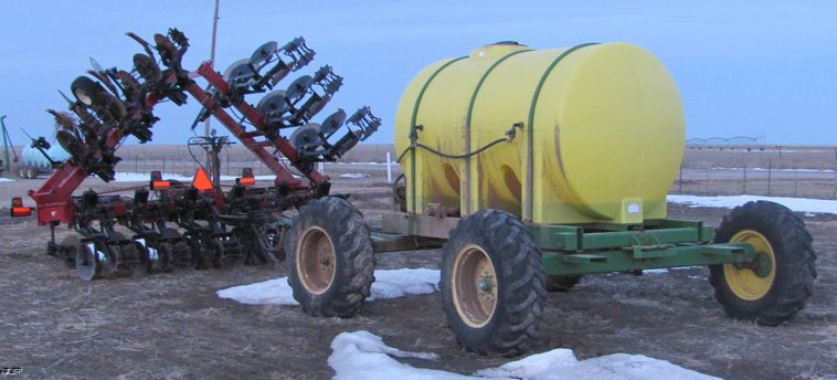 image for item 3019 Case NTX5310 DMI strip till tool bar with nurse tank