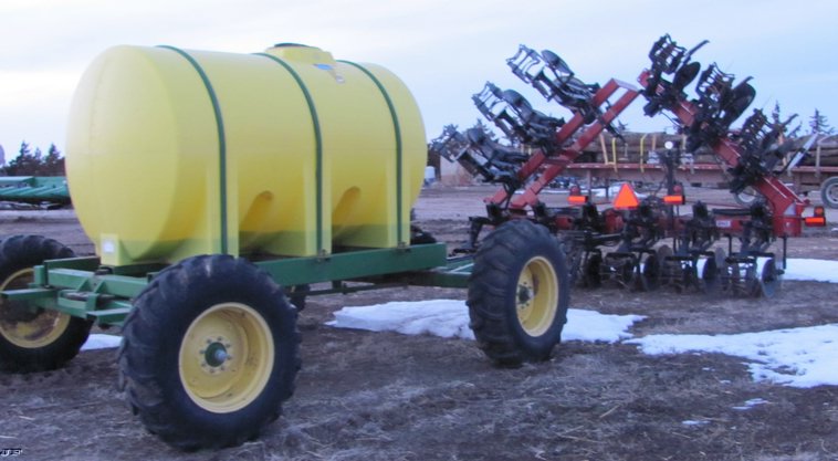 image for item 3019 Case NTX5310 DMI strip till tool bar with nurse tank