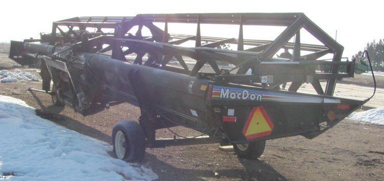 image for item 3021 1998 Mac Don 962 draper platform