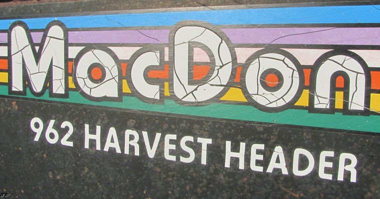 image for item 3021 1998 Mac Don 962 draper platform