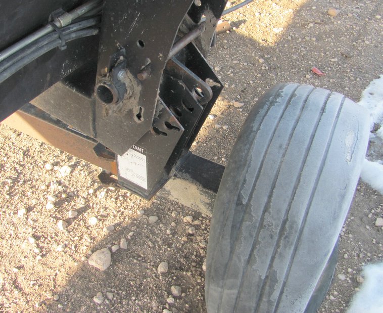 image for item 3021 1998 Mac Don 962 draper platform