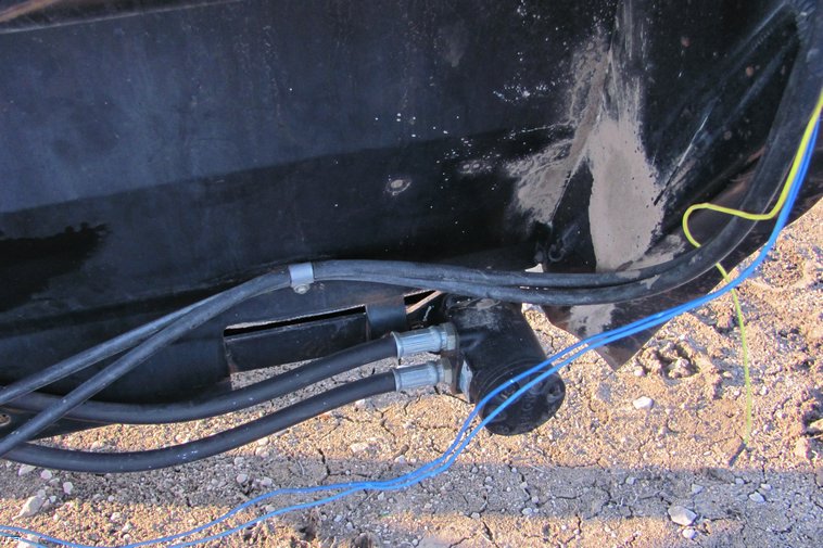 image for item 3021 1998 Mac Don 962 draper platform