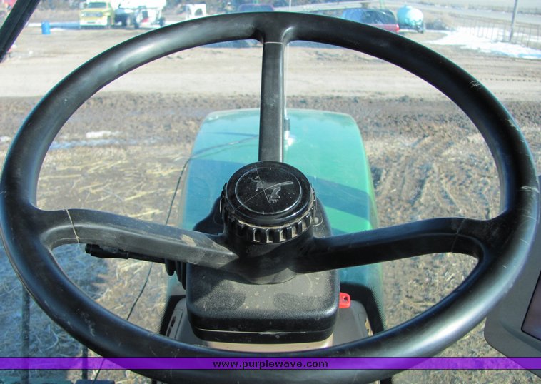 image for item 3022 2000 John Deere 8410T tractor