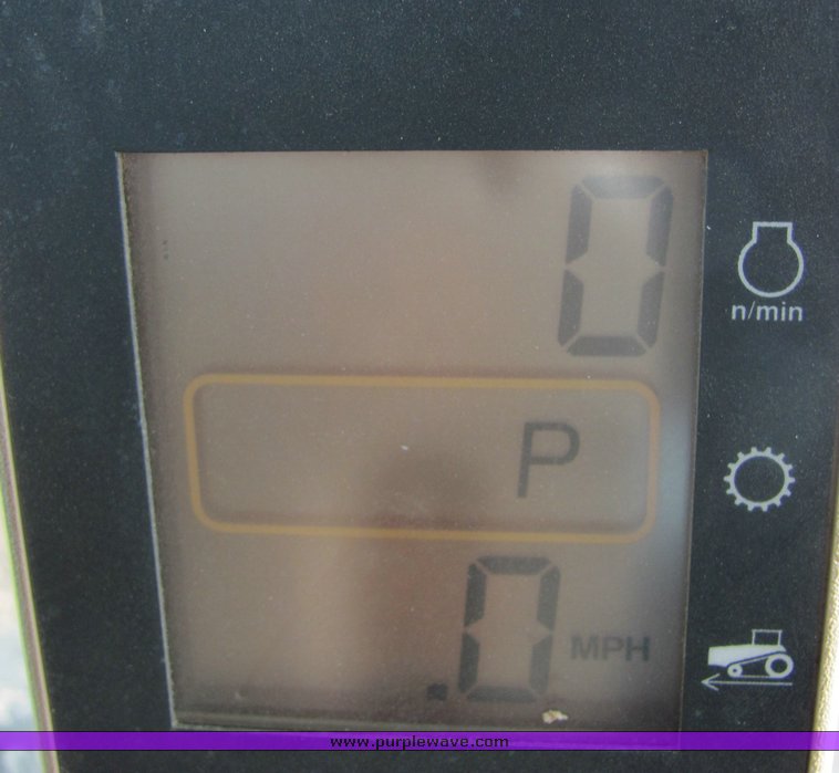 image for item 3022 2000 John Deere 8410T tractor