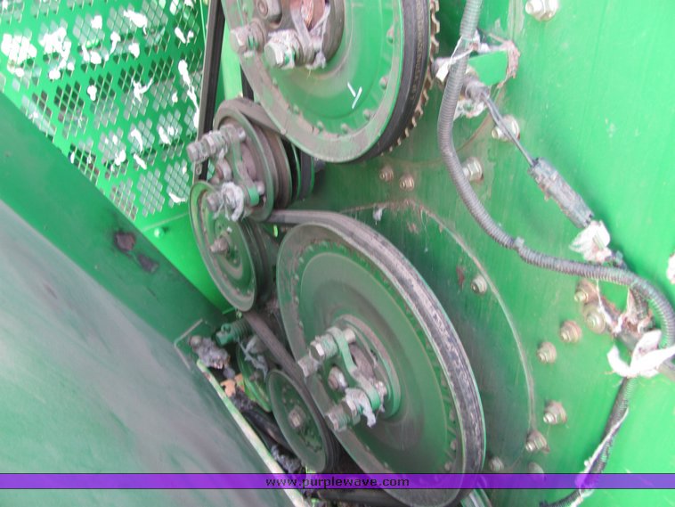 image for item 3025 2005 John Deere 7460 cotton stripper