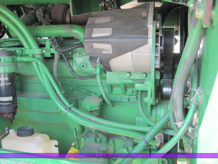 image for item 3025 2005 John Deere 7460 cotton stripper