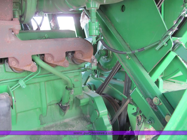 image for item 3025 2005 John Deere 7460 cotton stripper