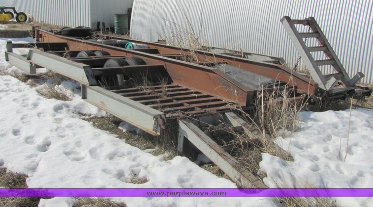 image for item 3026 Donahue combine trailer