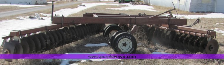 image for item 3027 CrustBuster 18' single offset disc