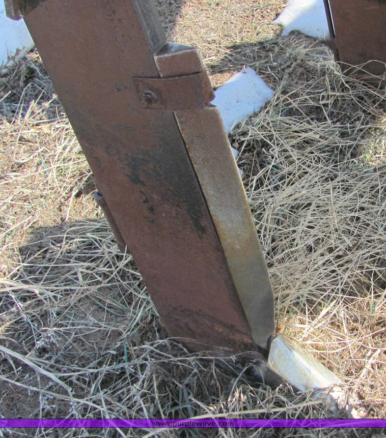 image for item 3028 Buffalo 32' ripper bar