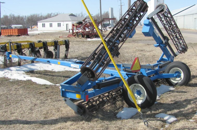 image for item 3029 DMI 32' crumbler