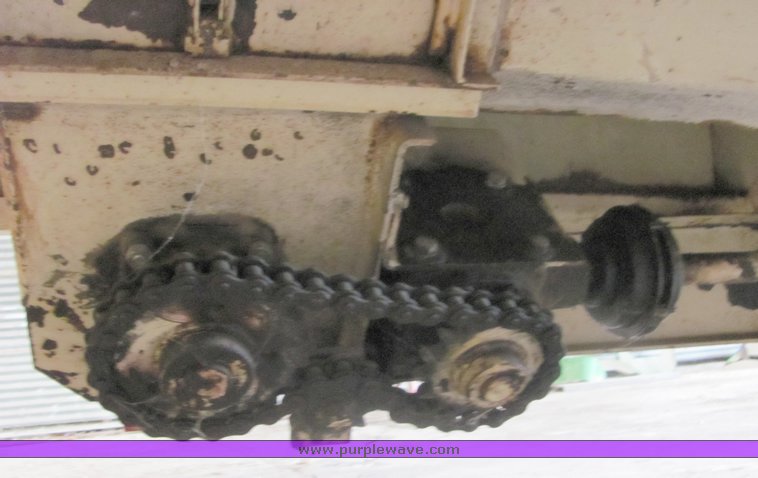 image for item 3032 BJM 450C grain cart