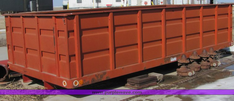 image for item 3033 Knapheide 18' steel bed