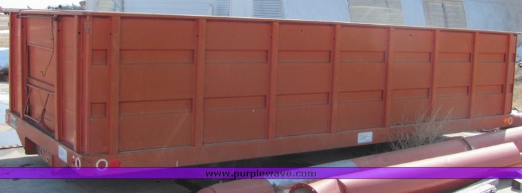 image for item 3033 Knapheide 18' steel bed