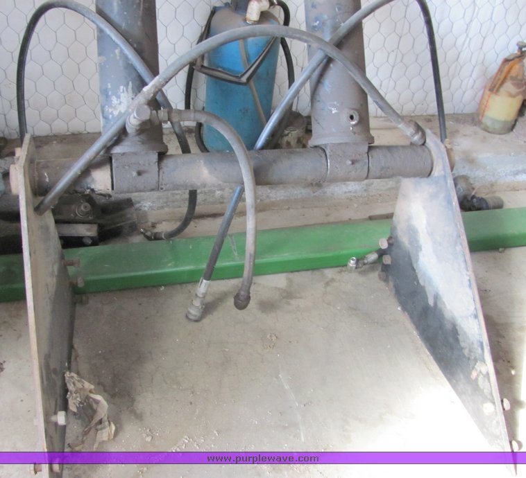 image for item 3033 Knapheide 18' steel bed