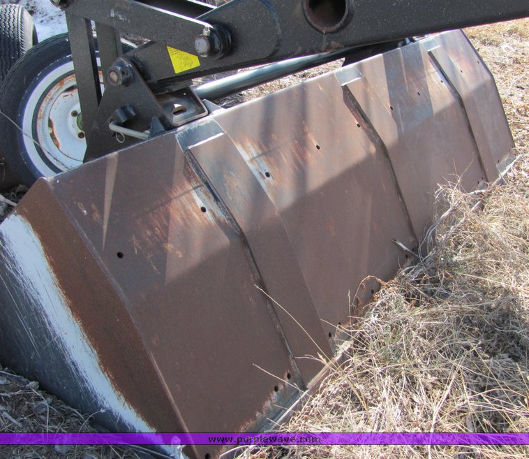 image for item 3034 1999 New Holland TV140 Bidirectional tractor