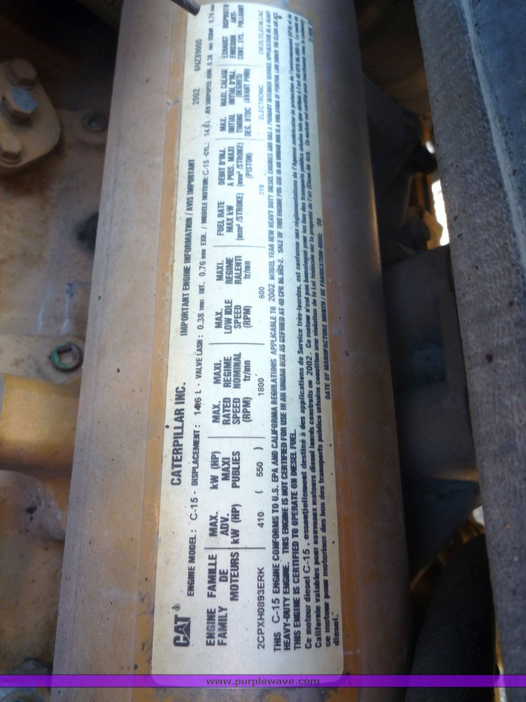 image for item 3999 2003 Peterbilt Conventional 379-127 semi tractor