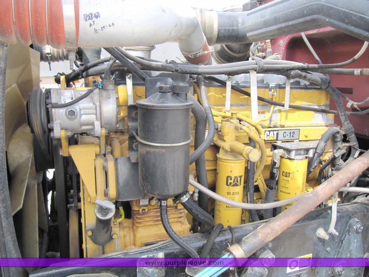 image for item 4003 2003 Peterbilt Conventional 379-119 semi tractor