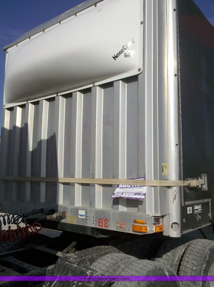 image for item 4007 2002 Transcraft Eagle 48' flatbed trailer