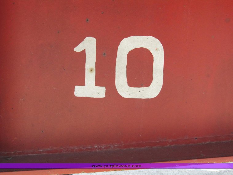 image for item 4009 1999 Lufkin Feather Light XL 40' flatbed trailer