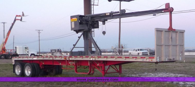 image for item 4012 1997 Wilson Road Brute 40' flatbed trailer