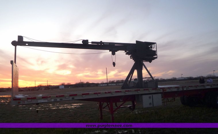 image for item 4012 1997 Wilson Road Brute 40' flatbed trailer