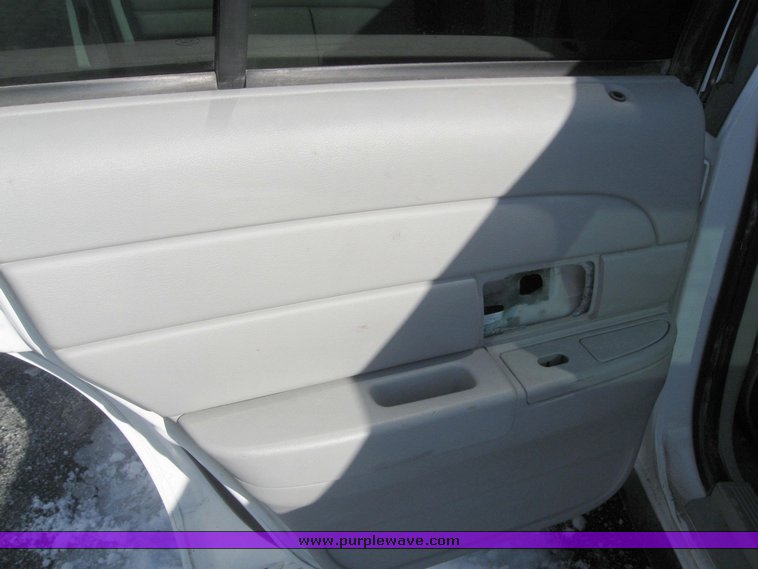 image for item 4235 2003 Ford Crown Victoria Police Interceptor