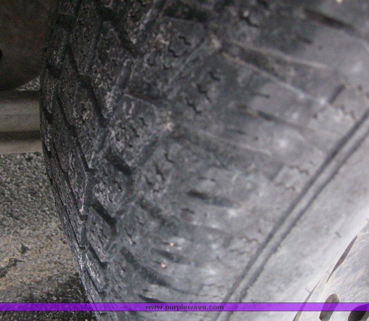 image for item 4235 2003 Ford Crown Victoria Police Interceptor