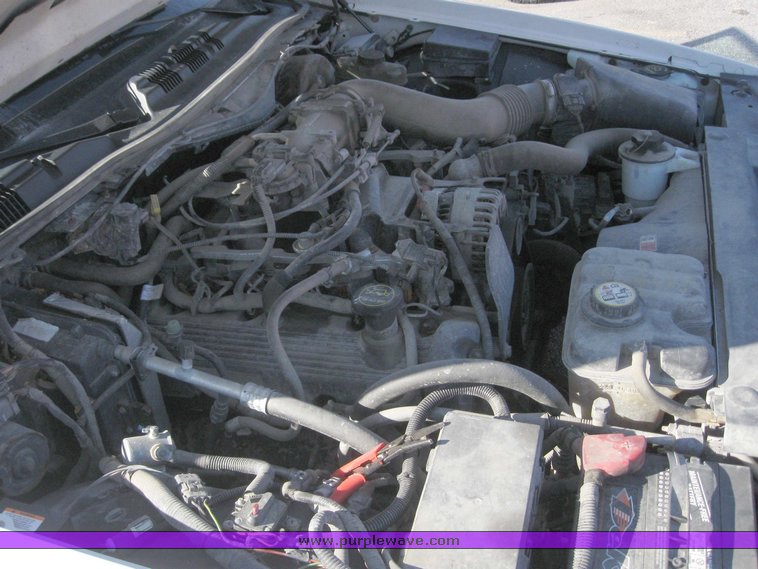 image for item 4235 2003 Ford Crown Victoria Police Interceptor