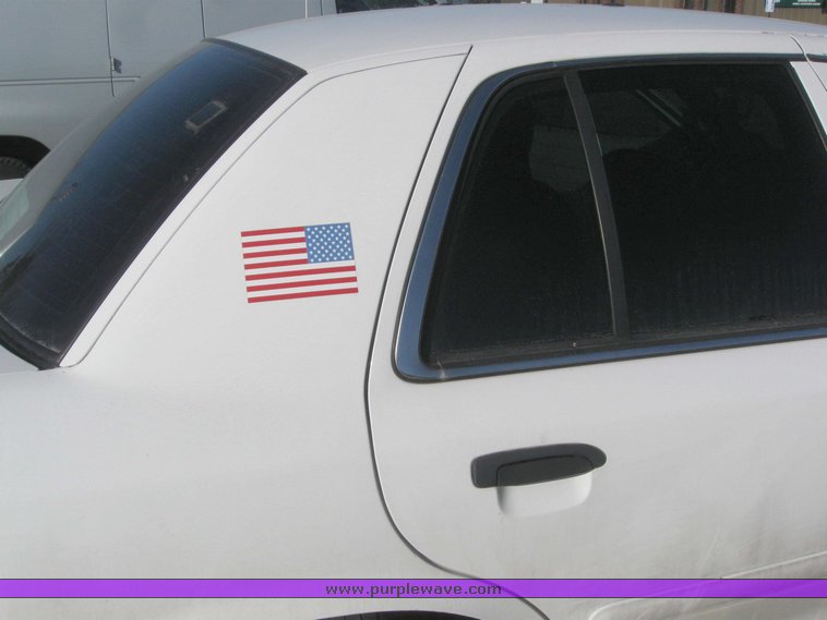 image for item 4235 2003 Ford Crown Victoria Police Interceptor