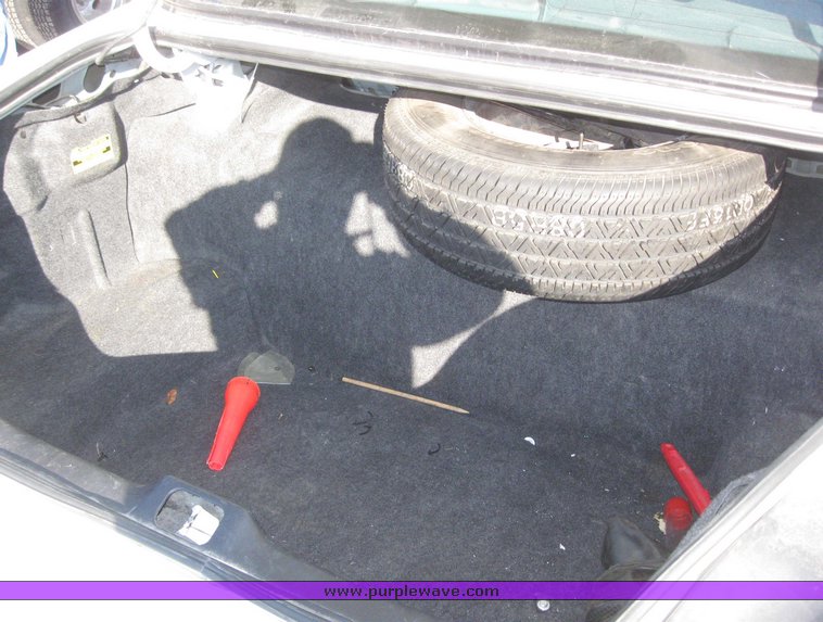 image for item 4236 1999 Ford Crown Victoria Police Interceptor