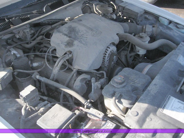 image for item 4236 1999 Ford Crown Victoria Police Interceptor