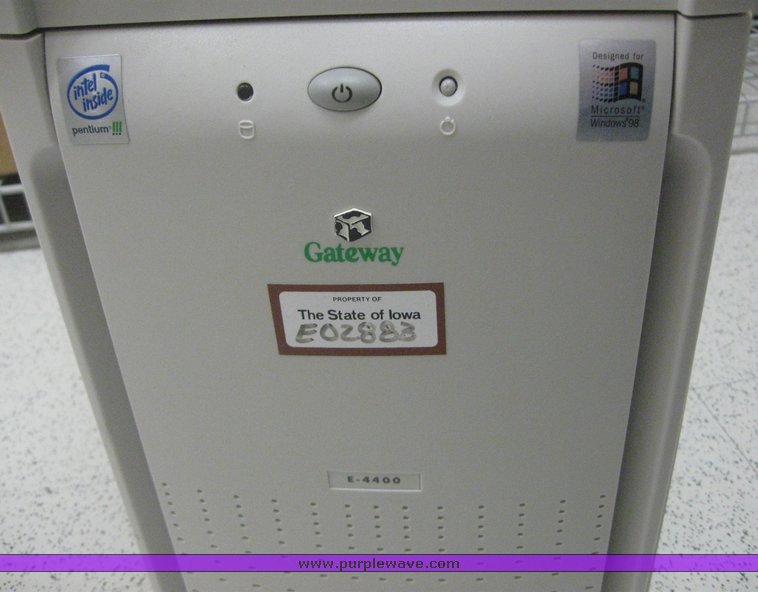 image for item 7691 Gateway E-4400