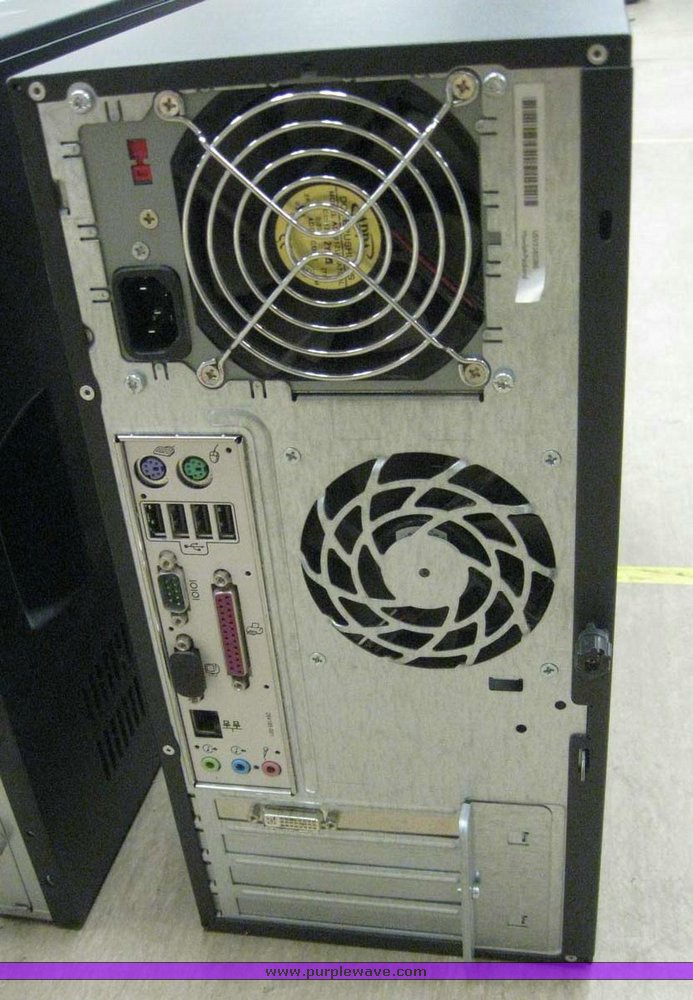 image for item 7907 (4) Compaq computers