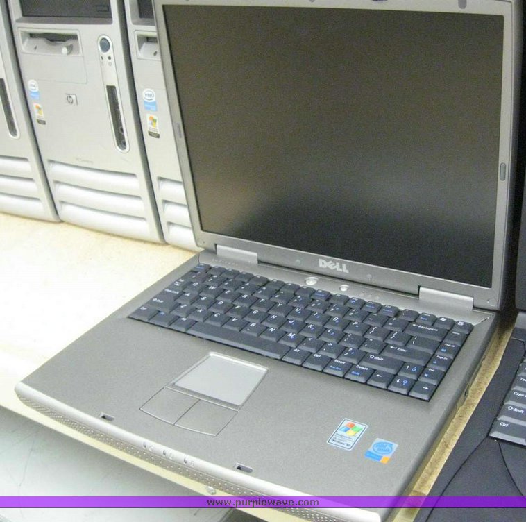 image for item 7912 Dell Insipiron 8100 computer