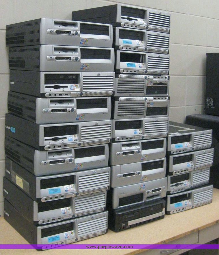 image for item 7953 (22) HP Compaq computers