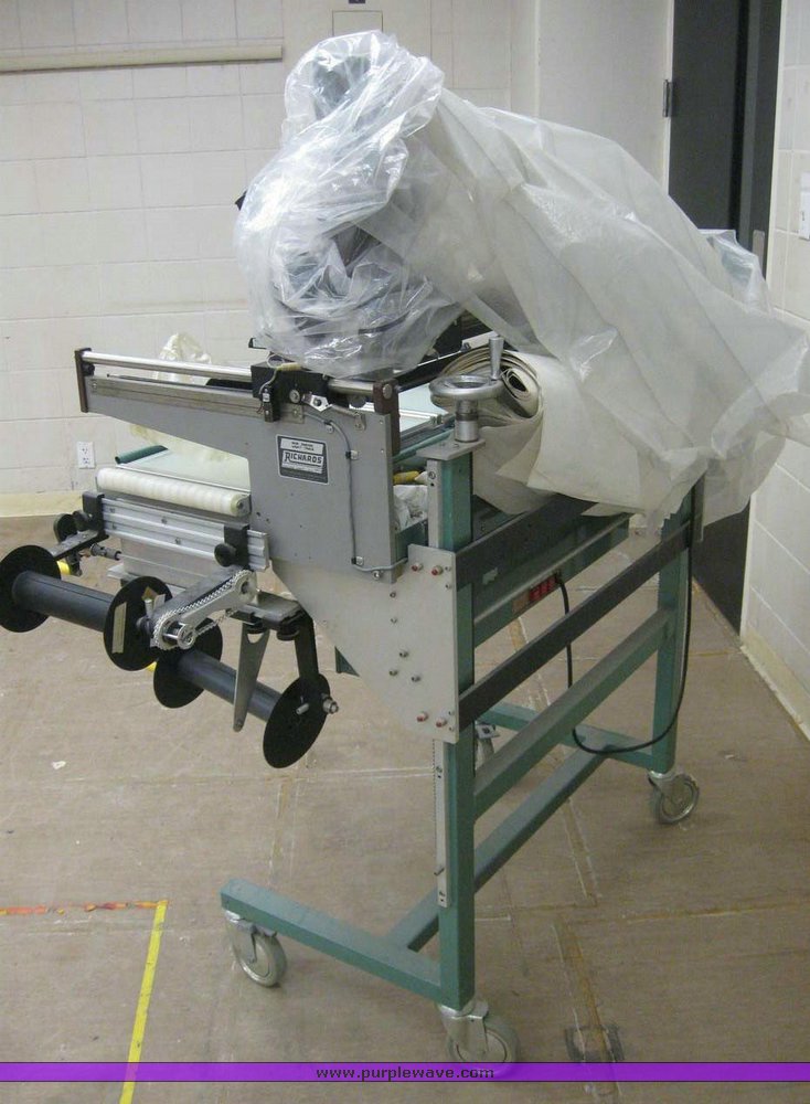 image for item 7958 Richards Mim 335100 light table