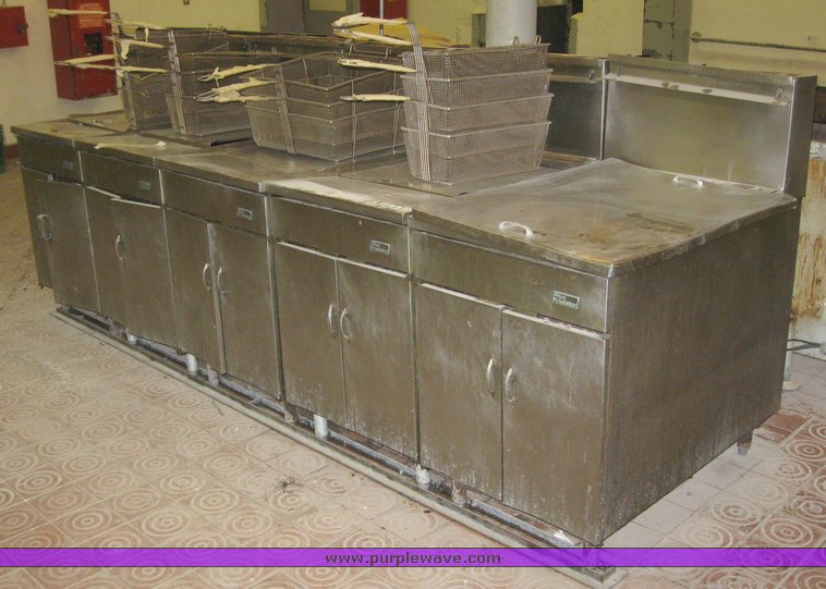 image for item 7979 (5) Pitco Frialator deep fat fryers