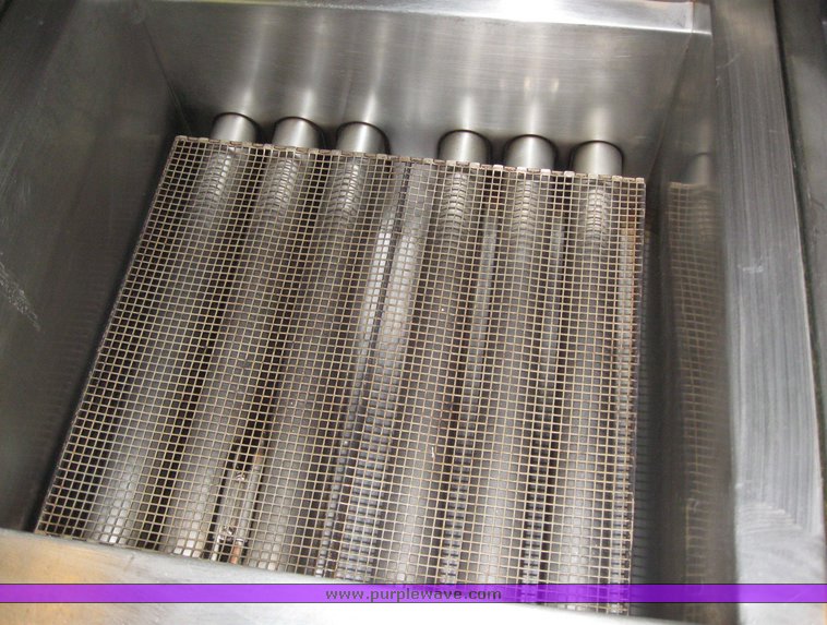 image for item 7979 (5) Pitco Frialator deep fat fryers