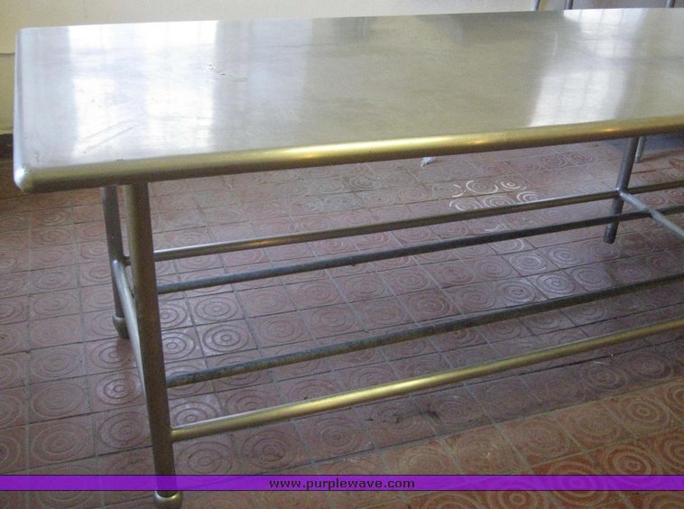 image for item 7981 Stainless steel prep table