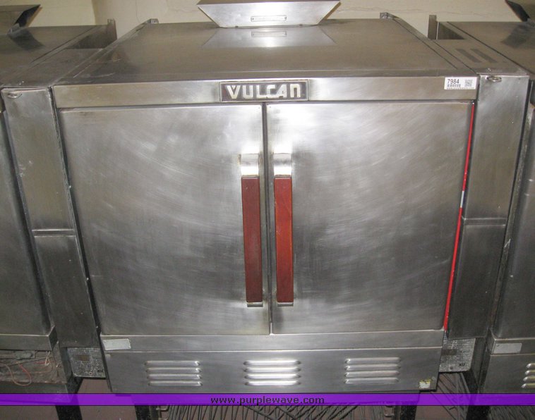 image for item 7984 Vulcan gas convection oven