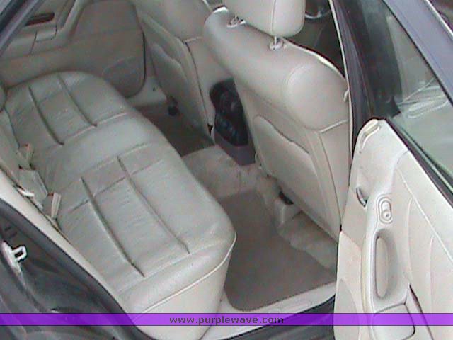 image for item 1001 1998 Cadillac Catera
