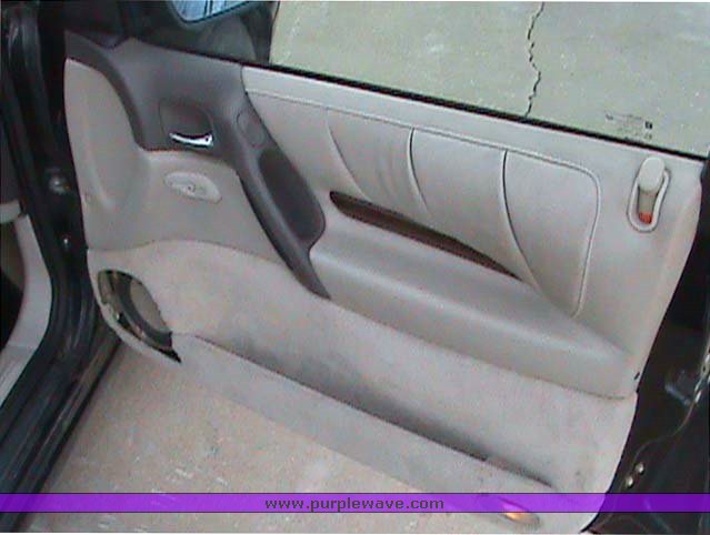 image for item 1001 1998 Cadillac Catera