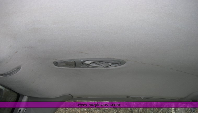 image for item 2094 2001 Honda Odyssey EX