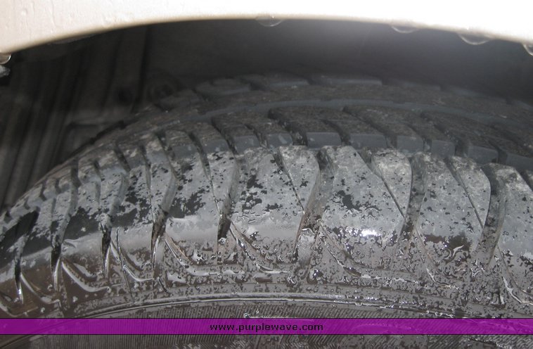 image for item 2097 2005 Nissan Quest SE